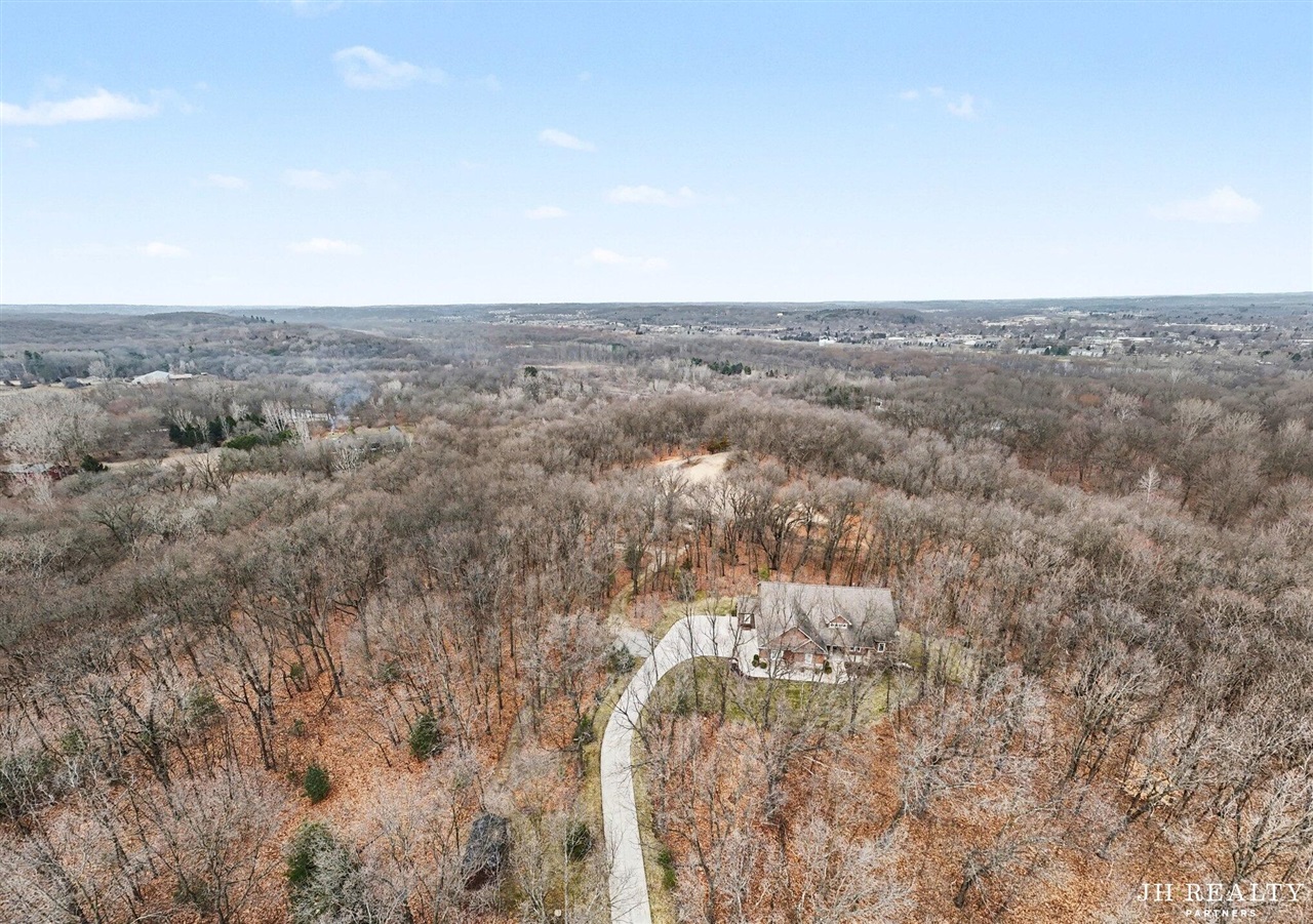 2627 Oak Highland Court, Lowell, MI, 49331