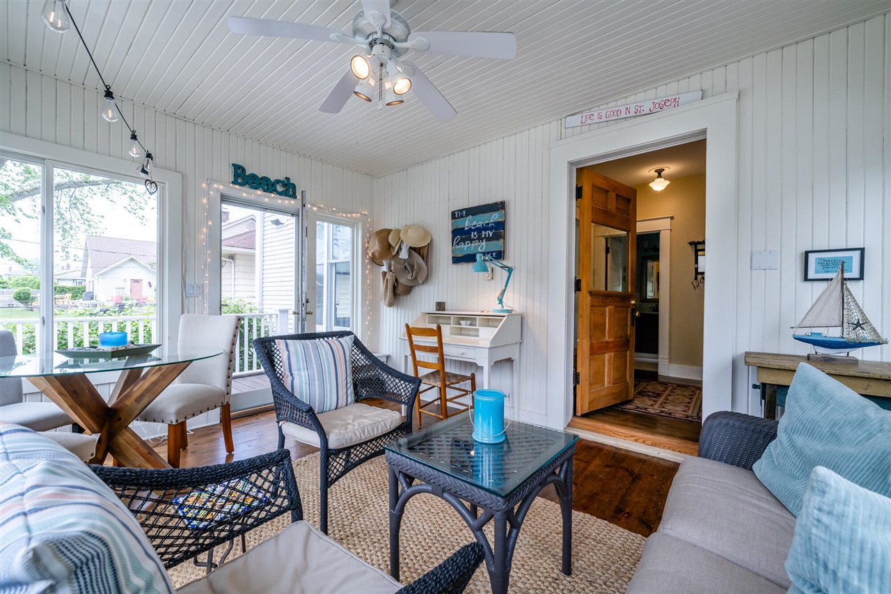 548 Archer Avenue, Saint Joseph, MI, 49085