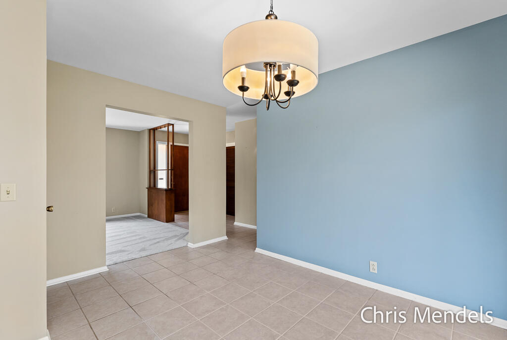 313 Robbins Road, Grand Haven, MI, 49417-9315