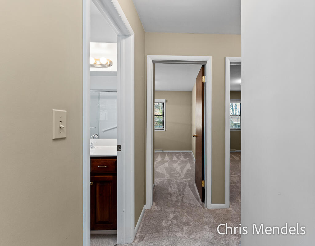 313 Robbins Road, Grand Haven, MI, 49417-9315