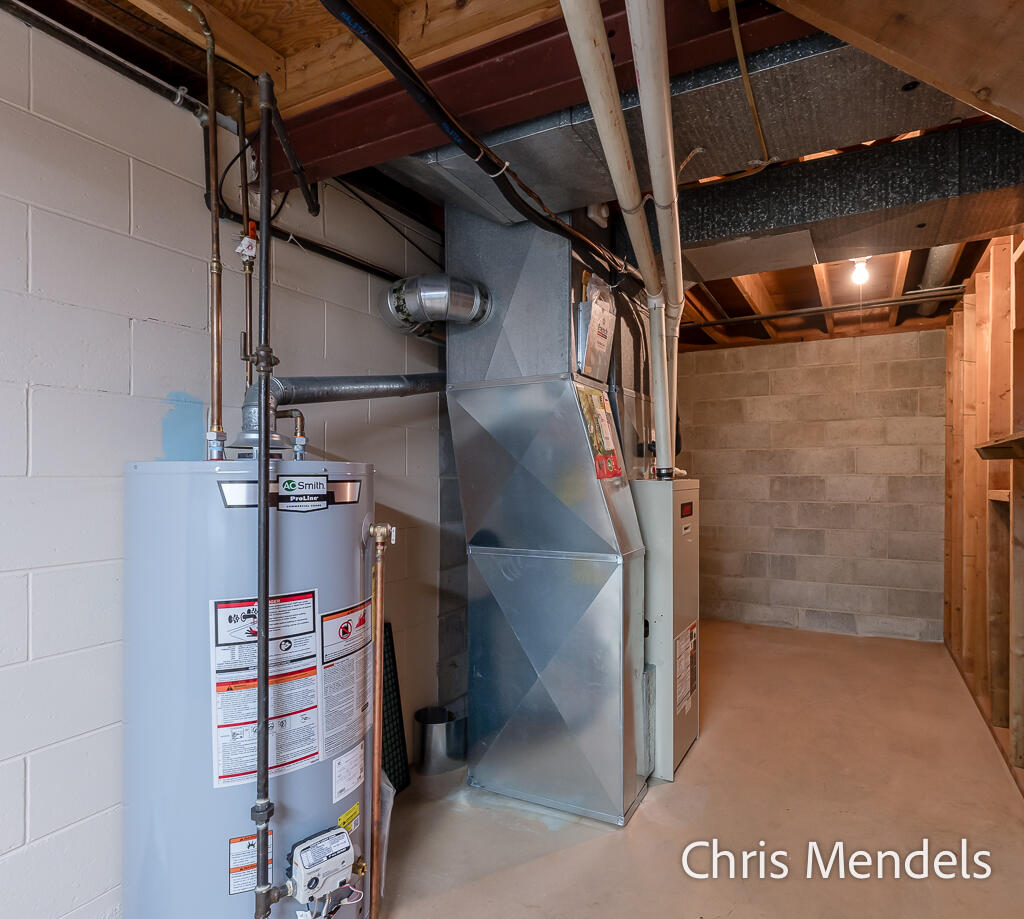 313 Robbins Road, Grand Haven, MI, 49417-9315