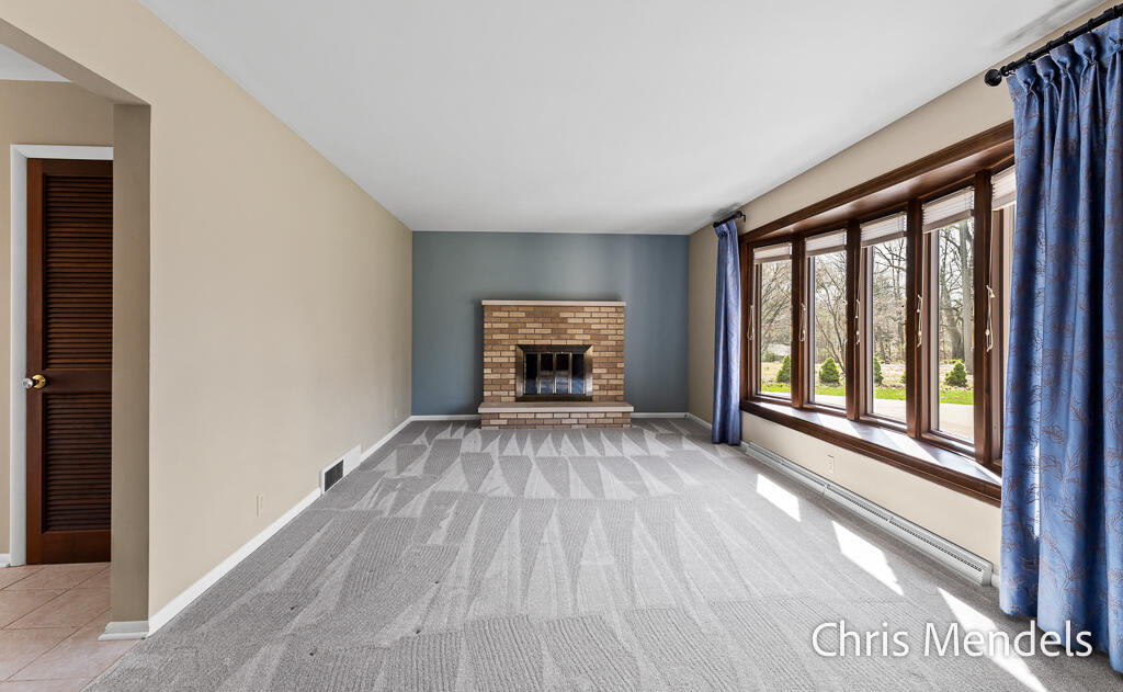 313 Robbins Road, Grand Haven, MI, 49417-9315