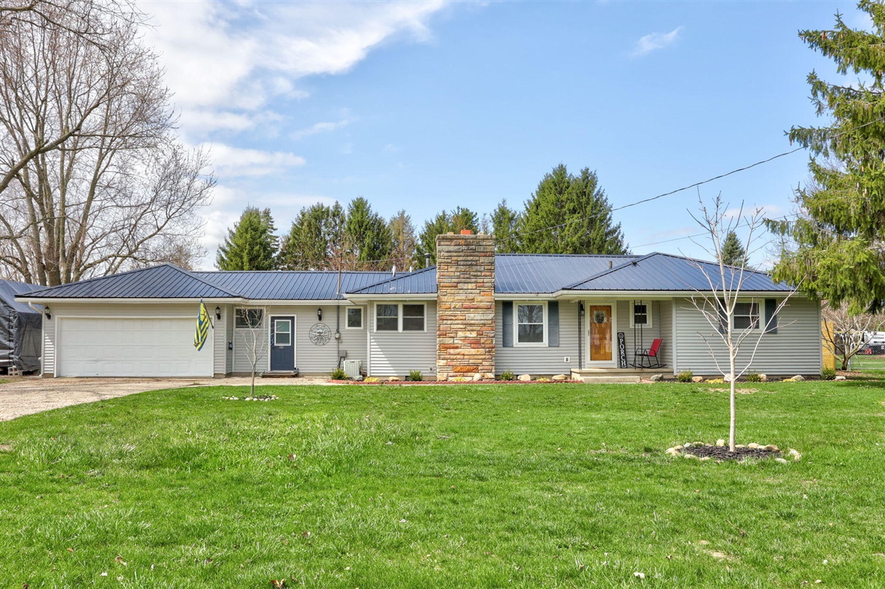 401 Meadow Lane, Walbridge, OH, 43465