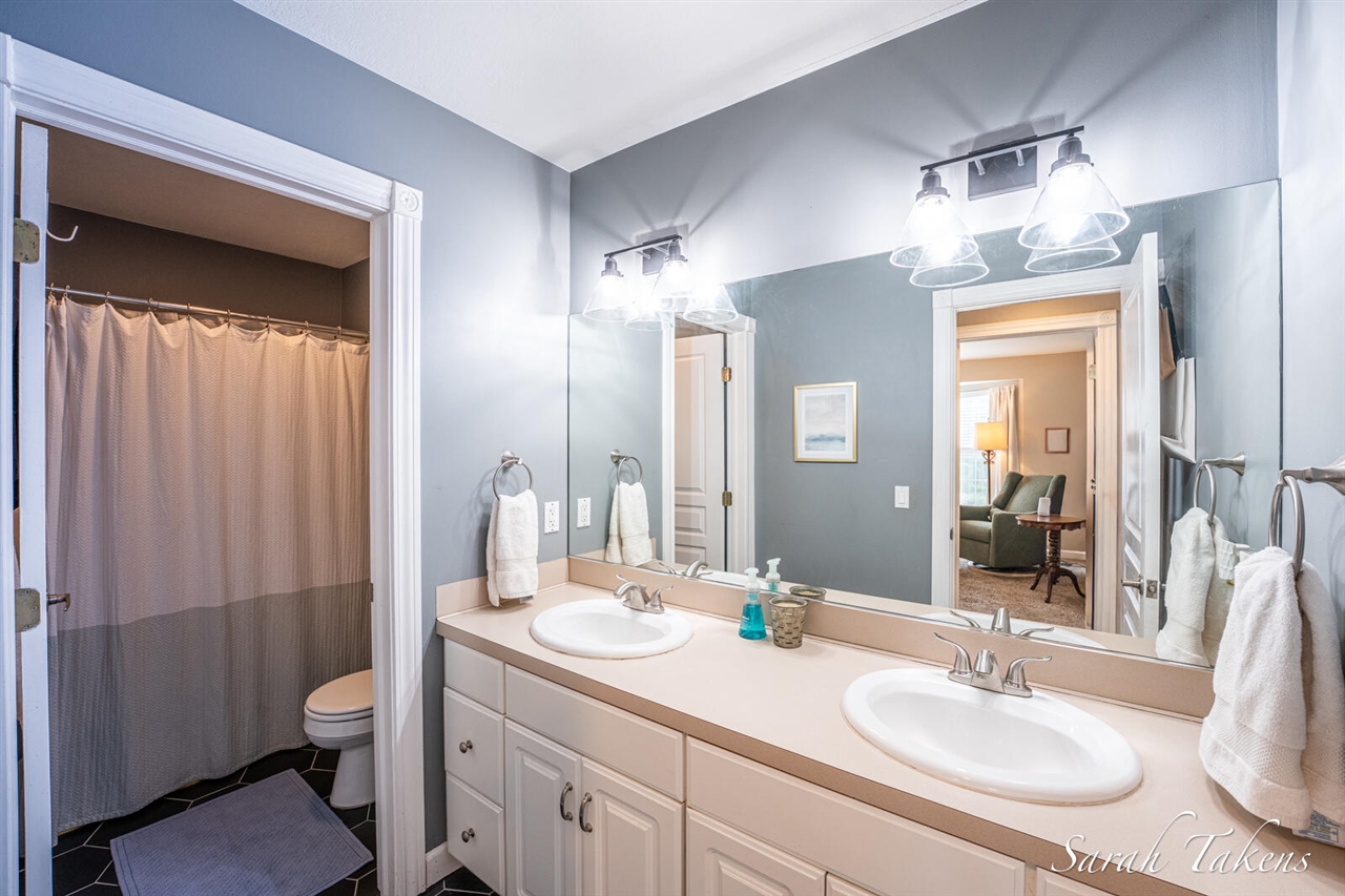 1106 Brookway Court, Norton Shores, MI, 49441-7007