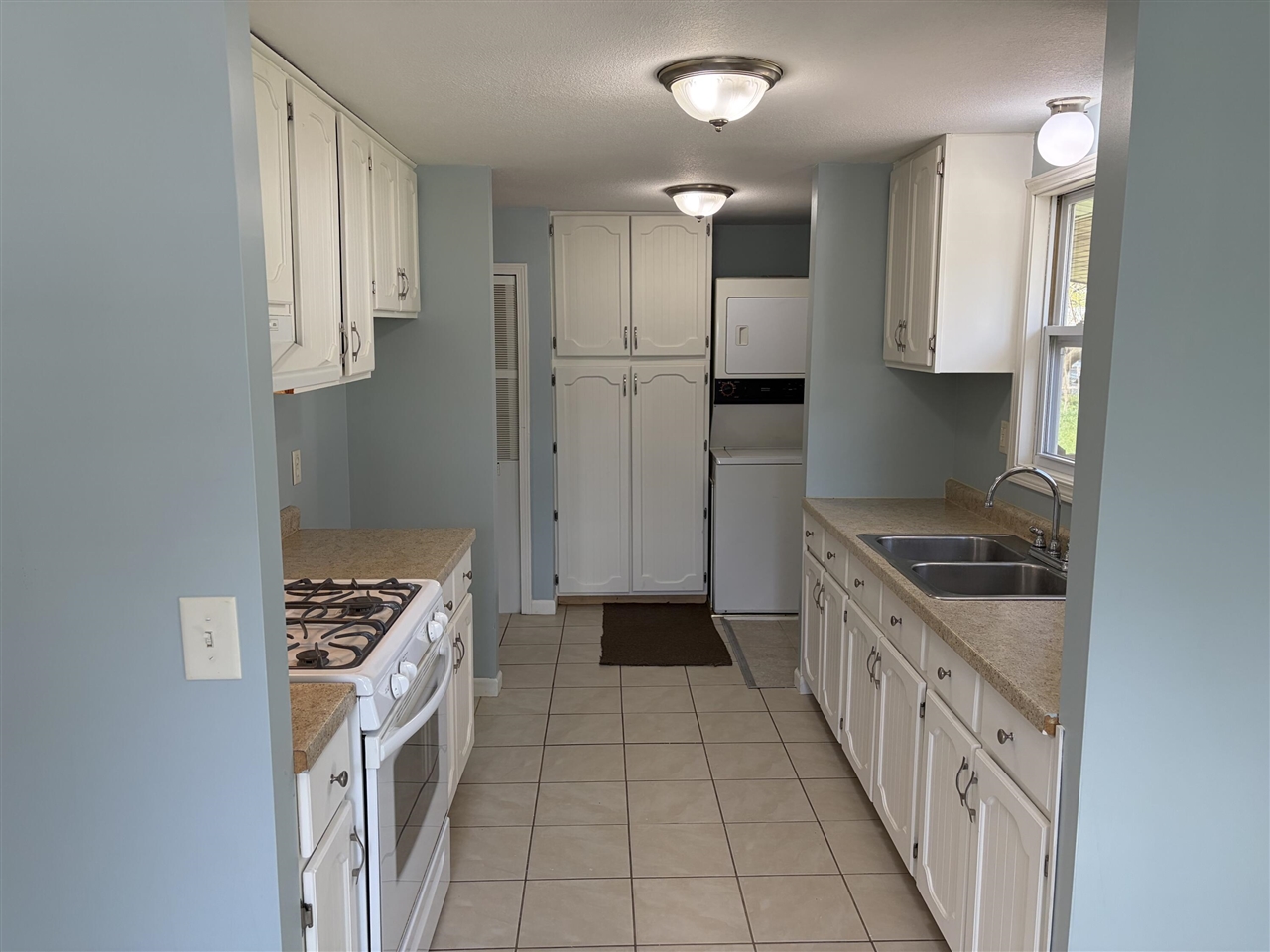 835 South Haven Place, South Haven, MI, 49090-1814