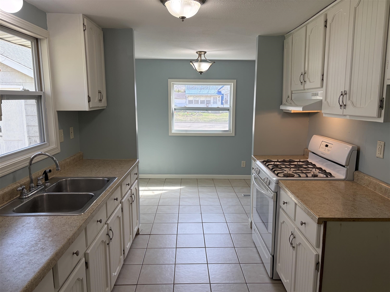 835 South Haven Place, South Haven, MI, 49090-1814