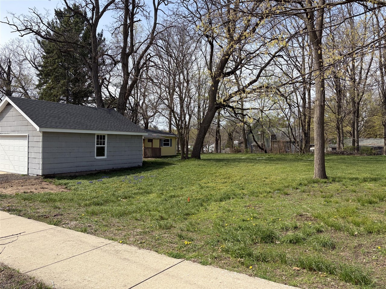 835 South Haven Place, South Haven, MI, 49090-1814