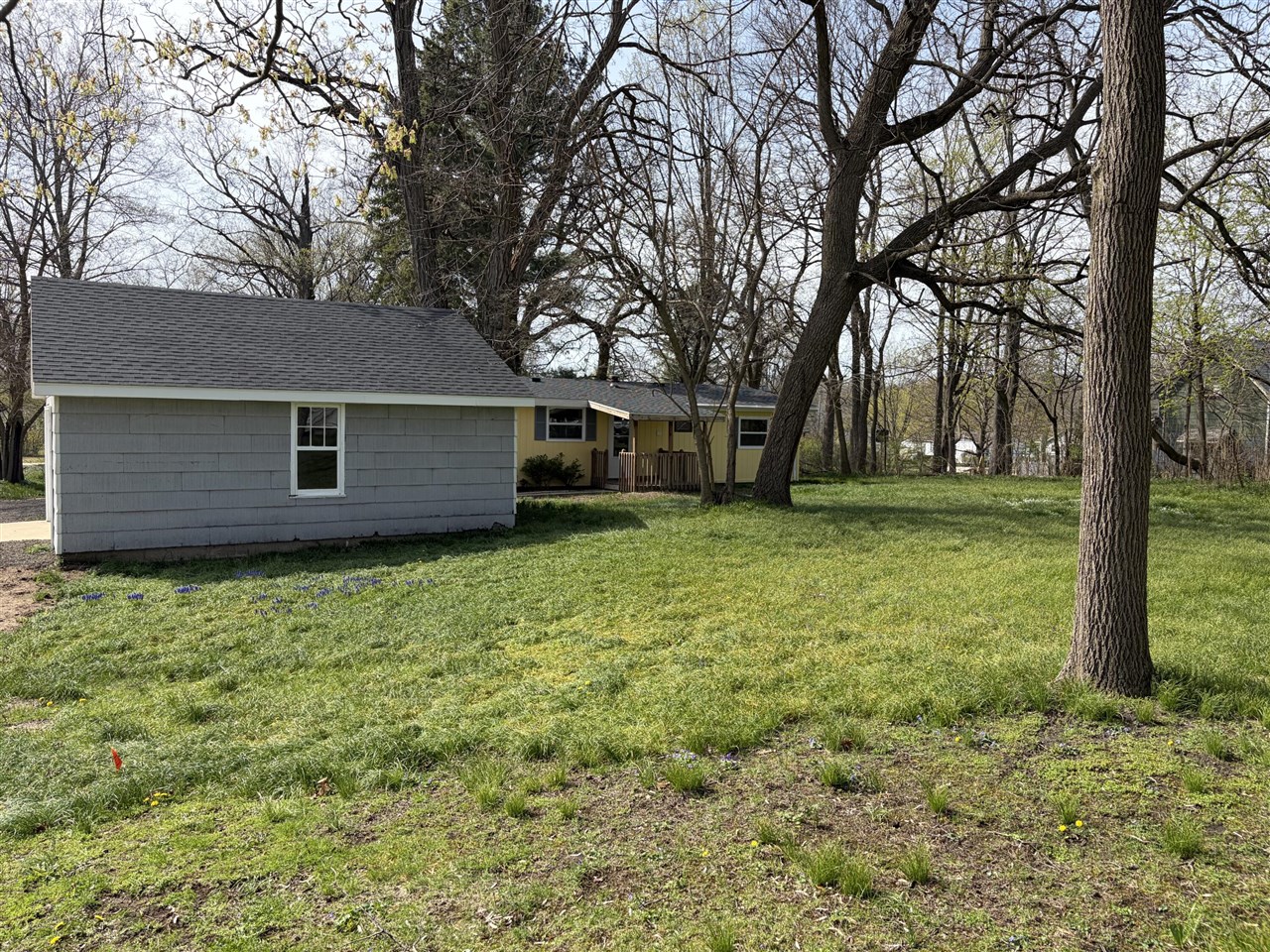 835 South Haven Place, South Haven, MI, 49090-1814