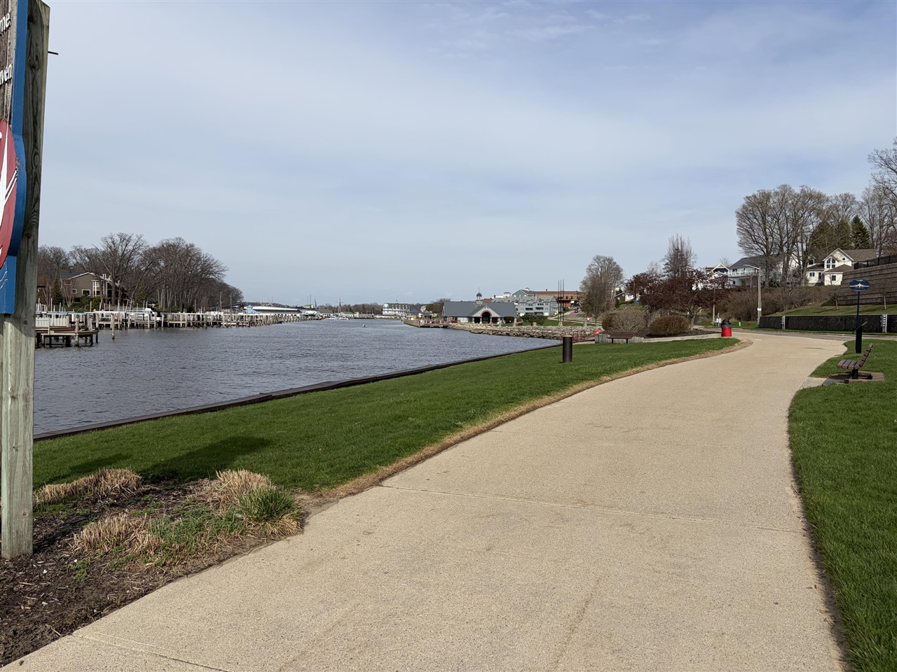 835 South Haven Place, South Haven, MI, 49090-1814