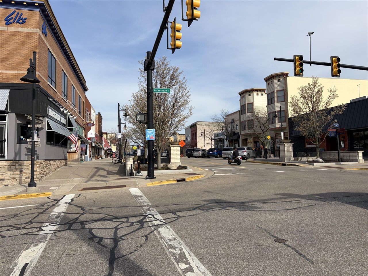 835 South Haven Place, South Haven, MI, 49090-1814