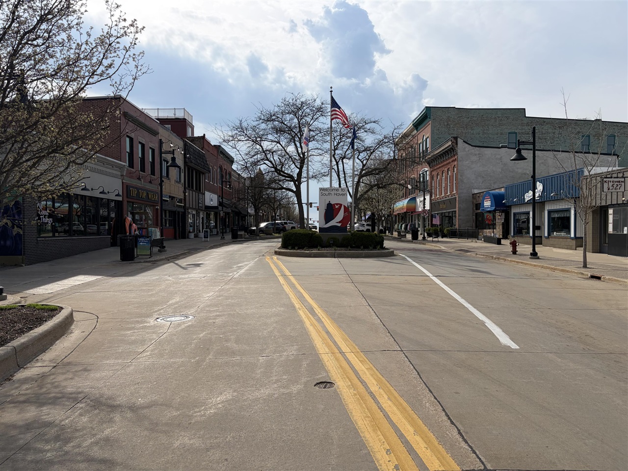 835 South Haven Place, South Haven, MI, 49090-1814