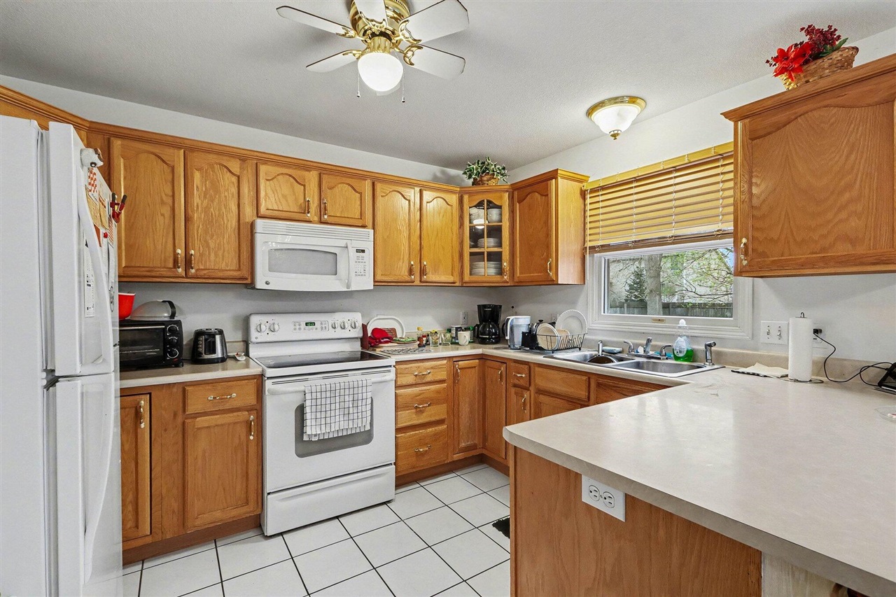 7865 Wapiti Street, Portage, MI, 49002