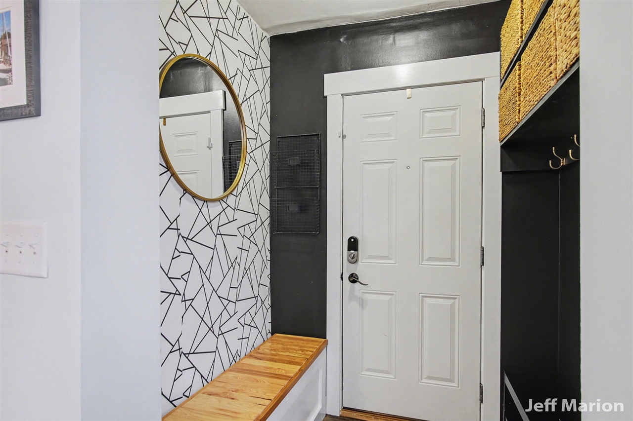 1523 North Avenue, Grand Rapids, MI, 49505