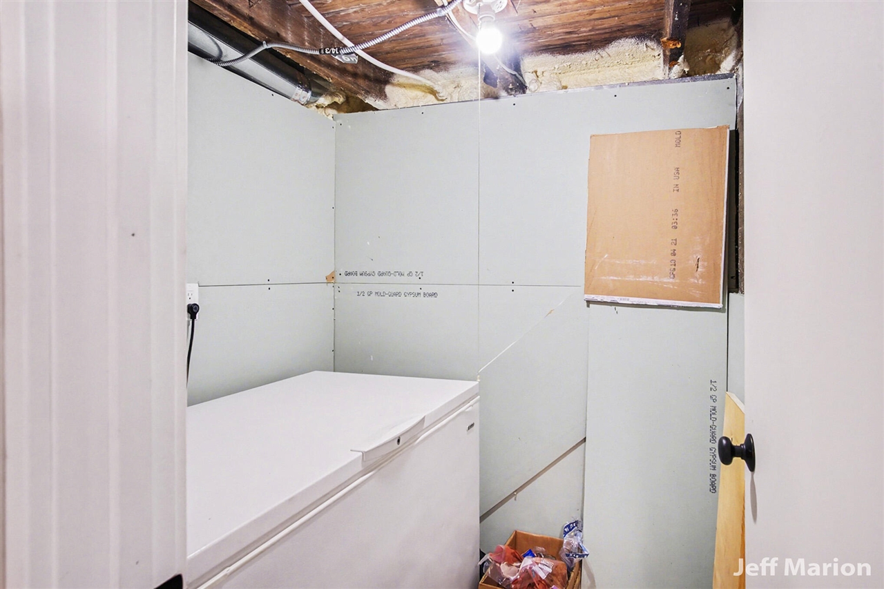 1523 North Avenue, Grand Rapids, MI, 49505