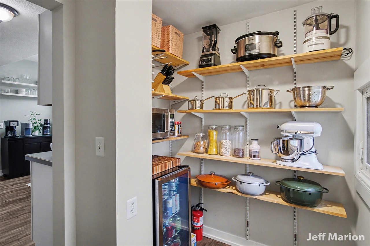 1523 North Avenue, Grand Rapids, MI, 49505