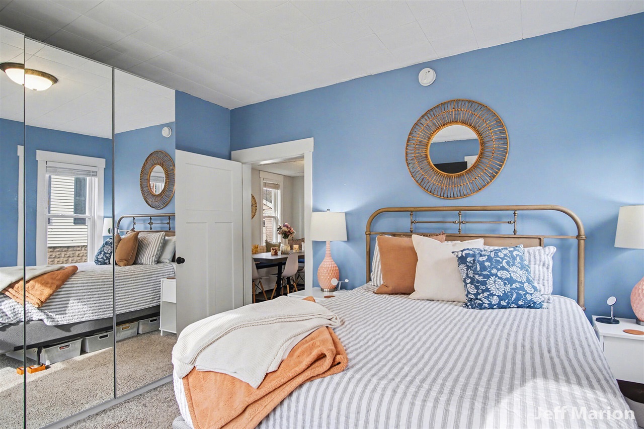 1523 North Avenue, Grand Rapids, MI, 49505