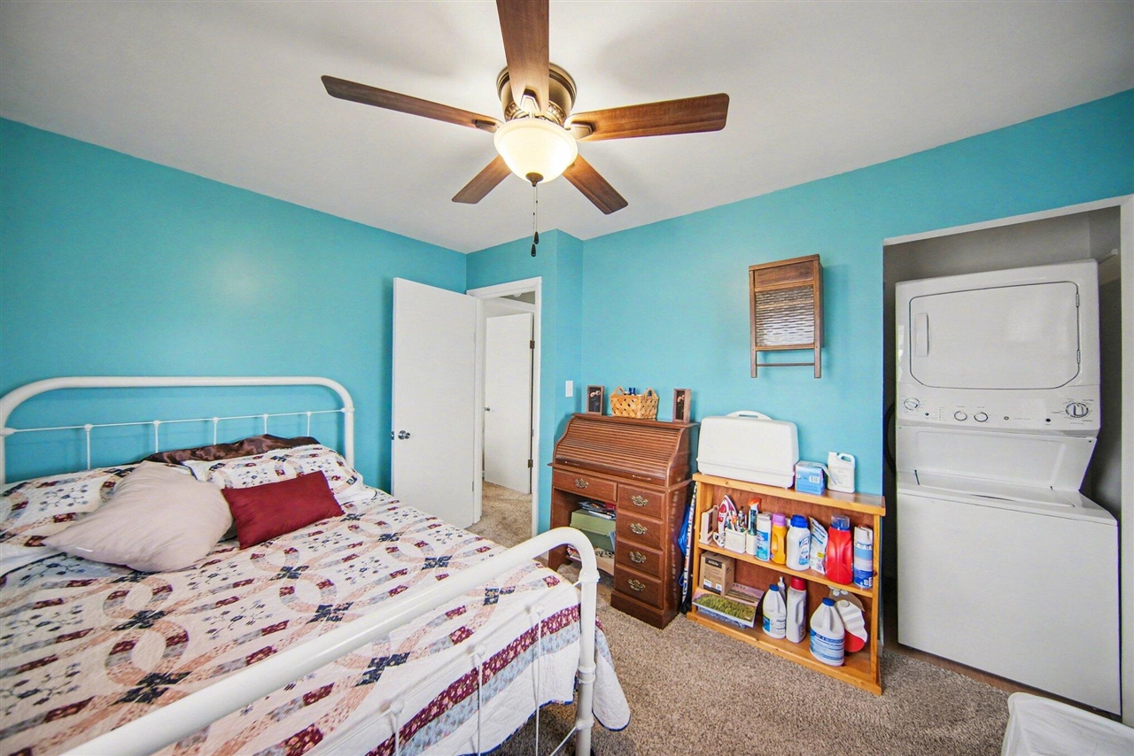 302 Hillsdale Street, Jackson, MI, 49202-2244