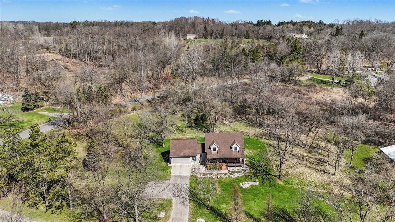 7150 Thornapple River Drive, Caledonia, MI, 49316-8306
