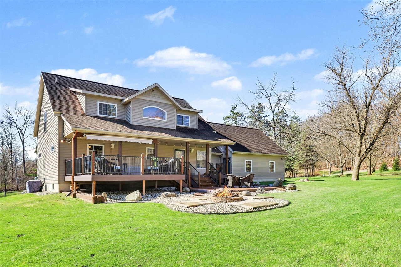 7150 Thornapple River Drive, Caledonia, MI, 49316-8306