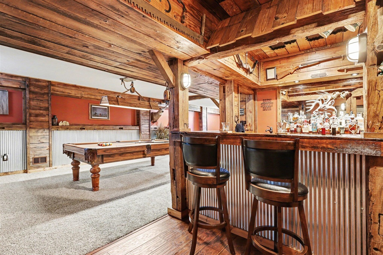 7150 Thornapple River Drive, Caledonia, MI, 49316-8306