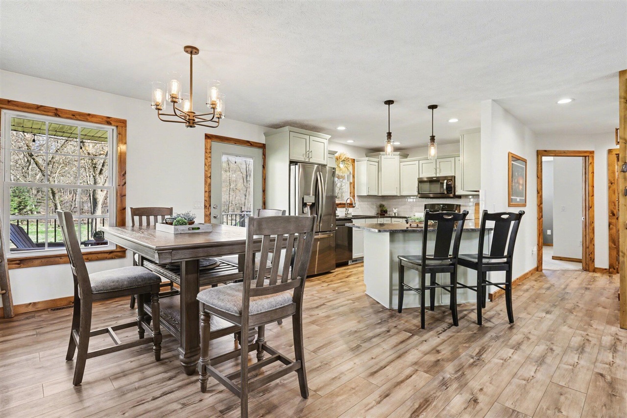 7150 Thornapple River Drive, Caledonia, MI, 49316-8306