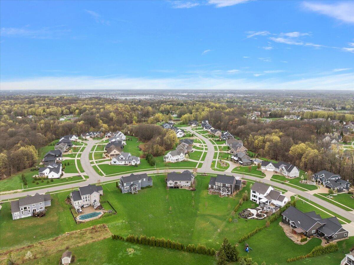 5734 Stonebridge Drive, Grandville, MI, 49418-3239