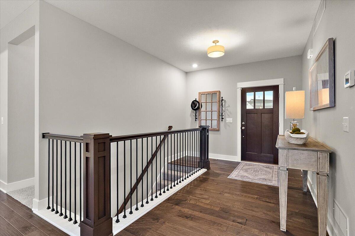 5734 Stonebridge Drive, Grandville, MI, 49418-3239