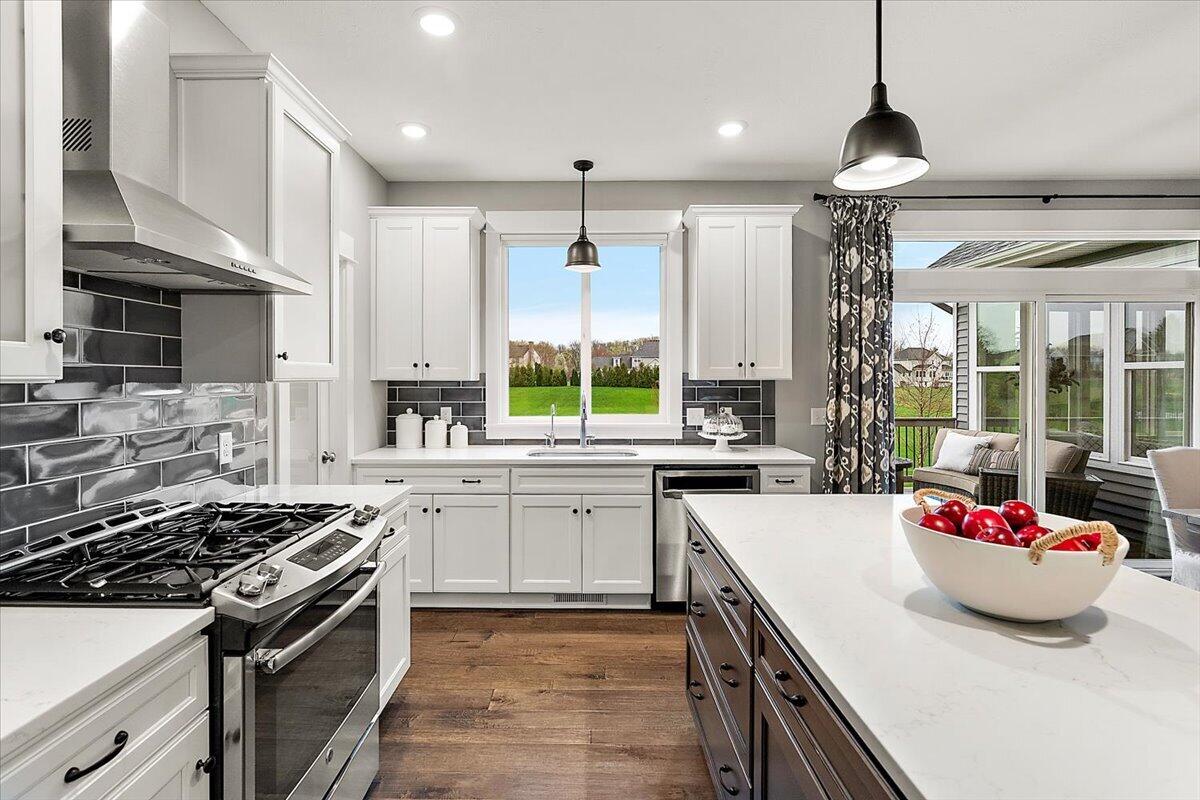 5734 Stonebridge Drive, Grandville, MI, 49418-3239