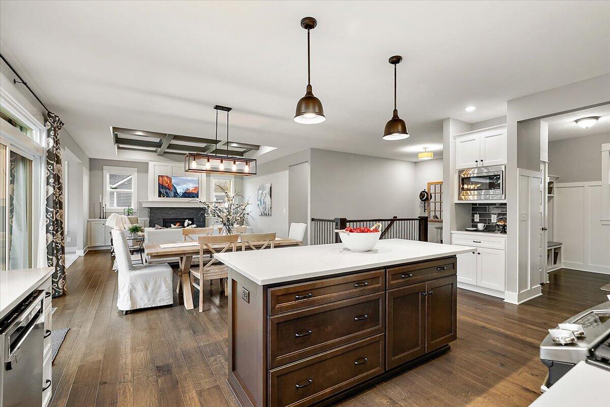 5734 Stonebridge Drive, Grandville, MI, 49418-3239