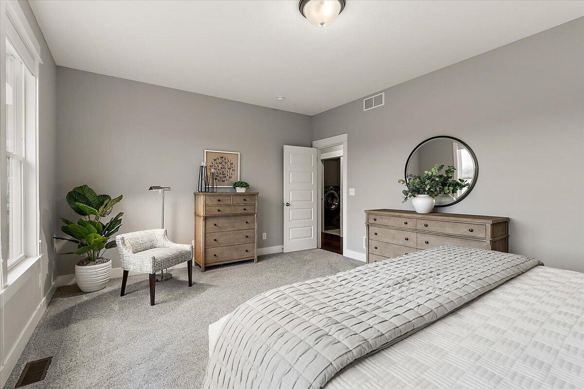 5734 Stonebridge Drive, Grandville, MI, 49418-3239