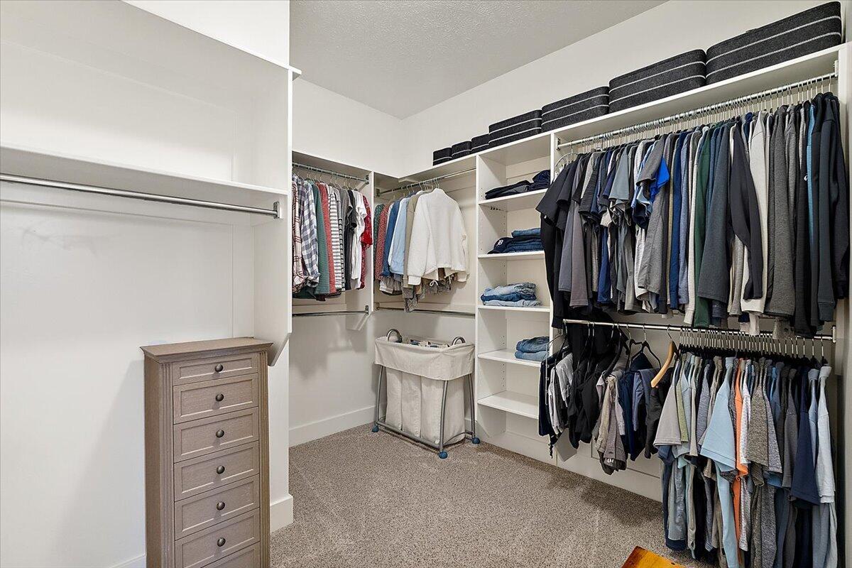 5734 Stonebridge Drive, Grandville, MI, 49418-3239