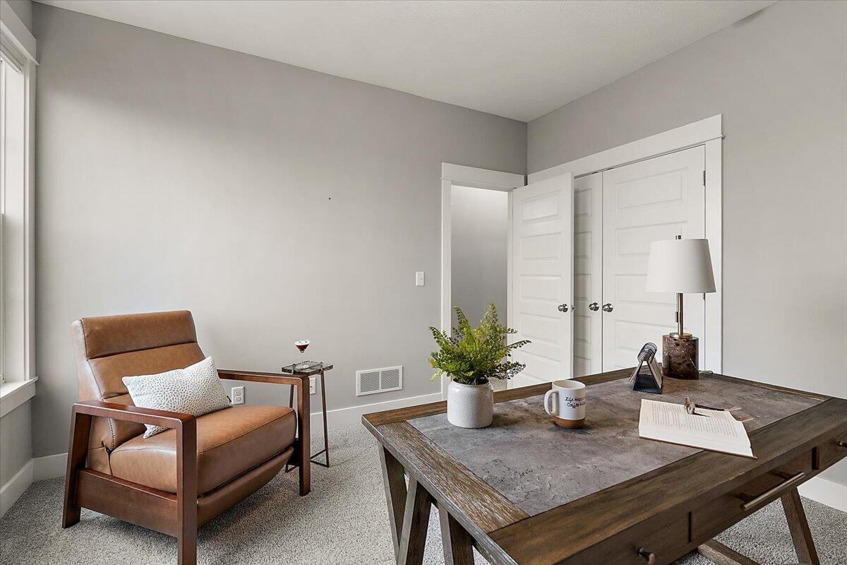 5734 Stonebridge Drive, Grandville, MI, 49418-3239