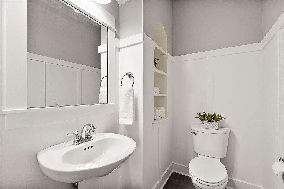 5734 Stonebridge Drive, Grandville, MI, 49418-3239