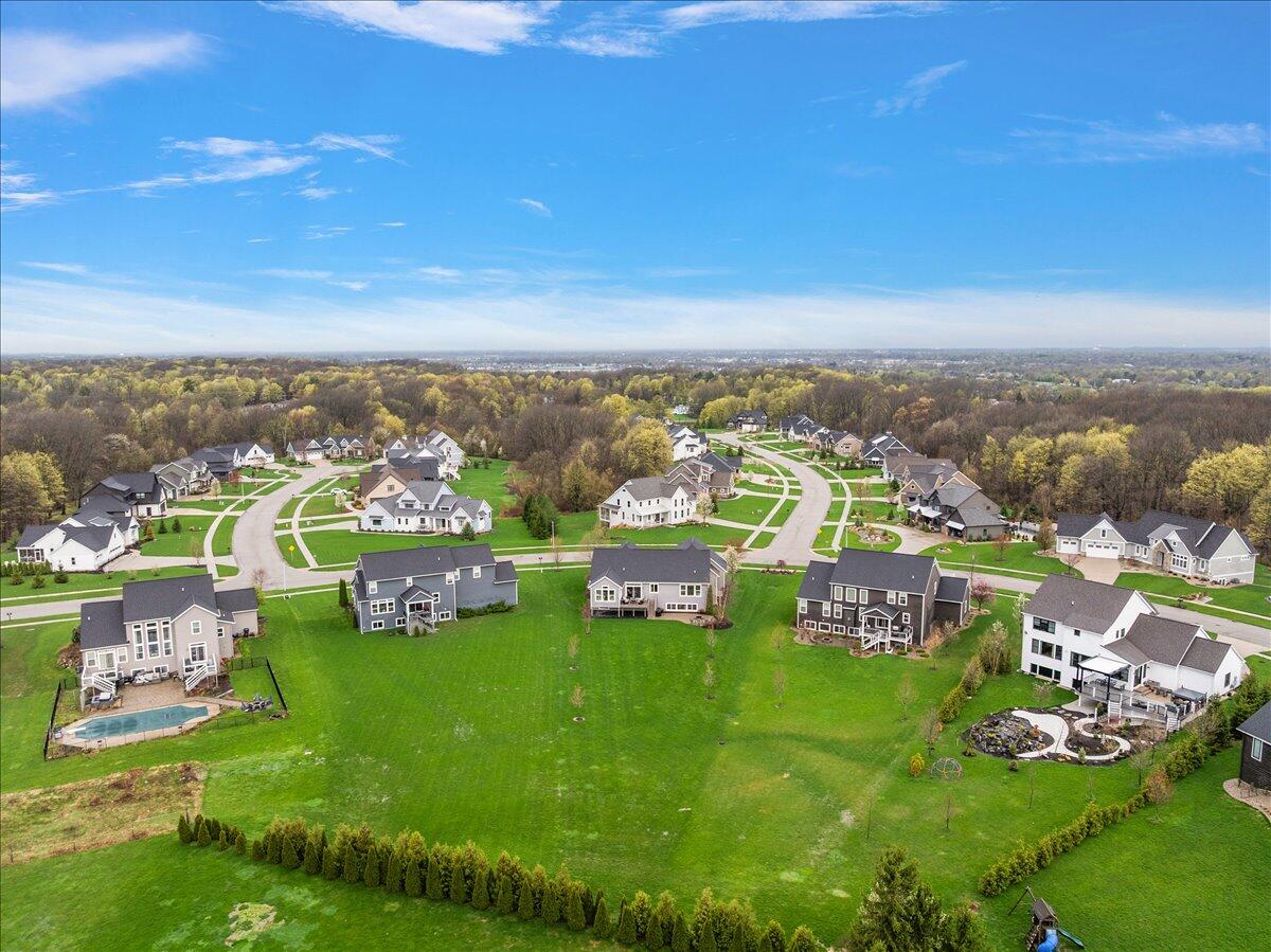 5734 Stonebridge Drive, Grandville, MI, 49418-3239