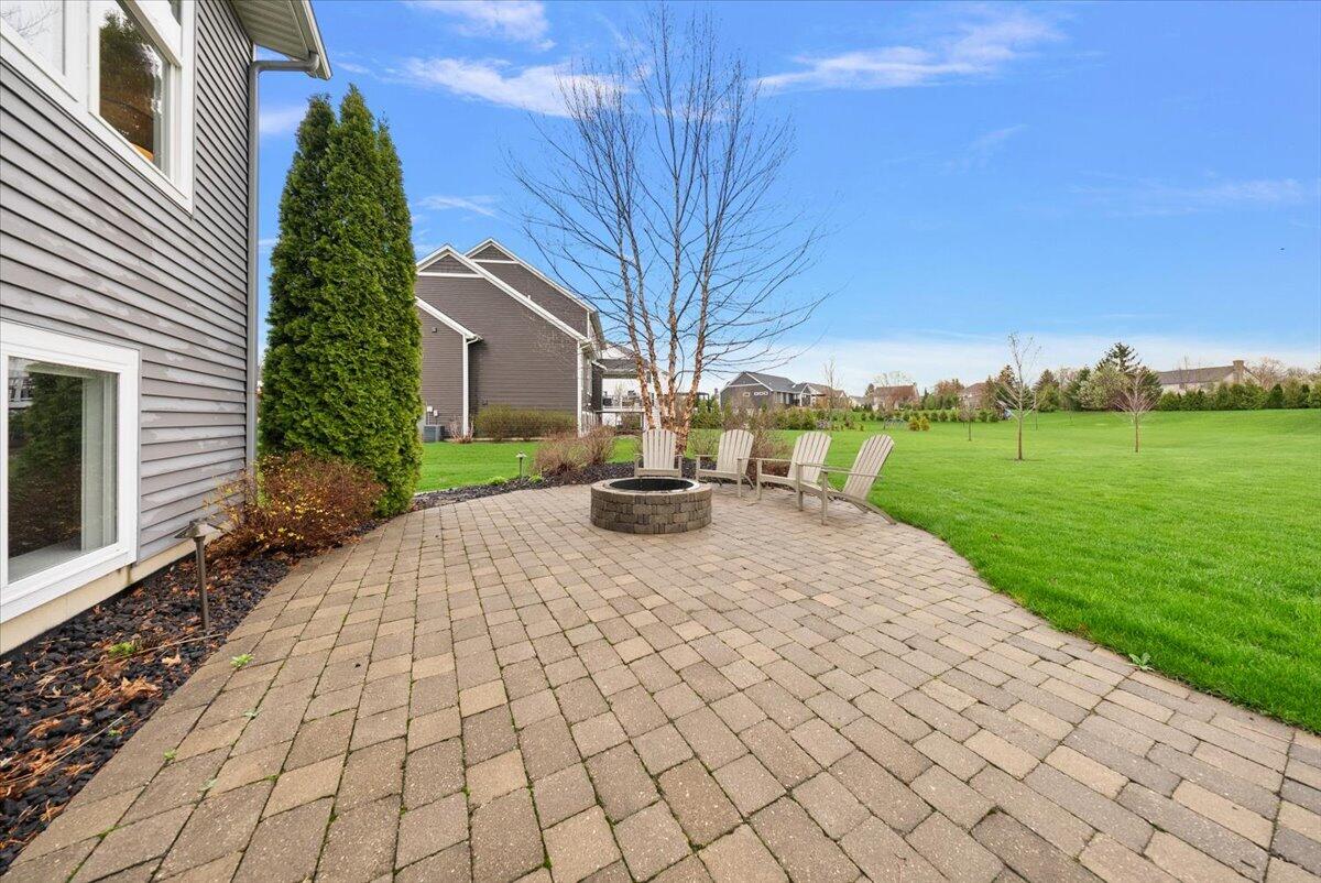 5734 Stonebridge Drive, Grandville, MI, 49418-3239