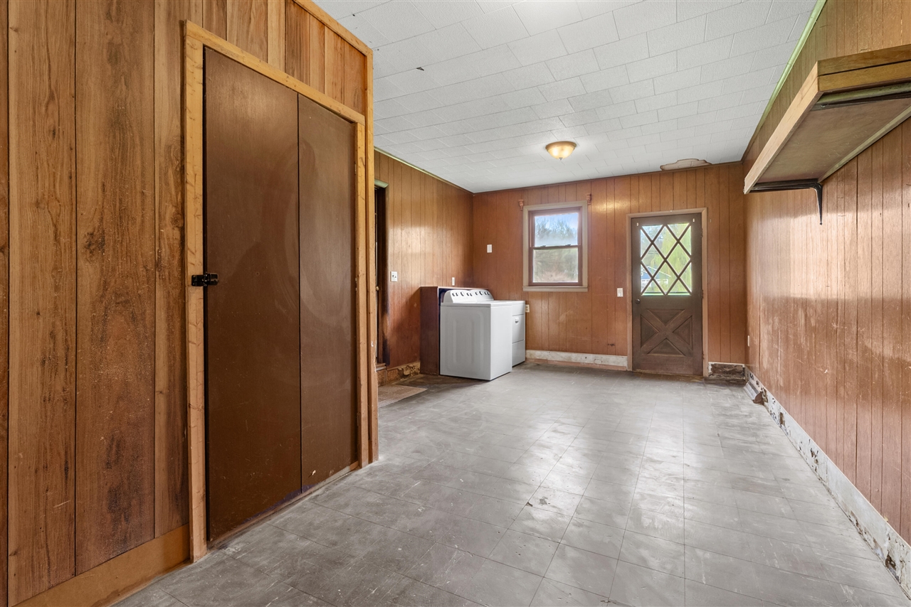 220 Mary Street, Plainwell, MI, 49080-1138