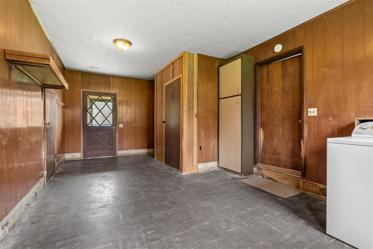 220 Mary Street, Plainwell, MI, 49080-1138