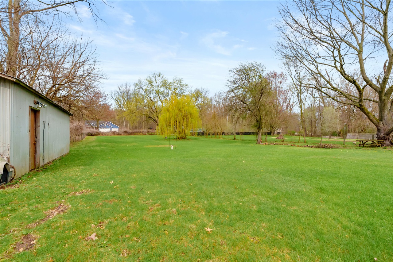 220 Mary Street, Plainwell, MI, 49080-1138