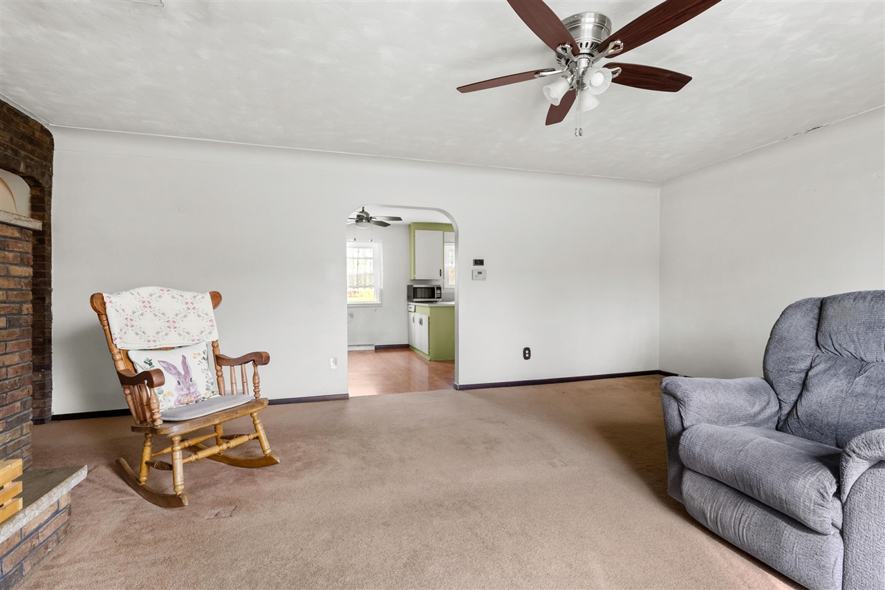 220 Mary Street, Plainwell, MI, 49080-1138