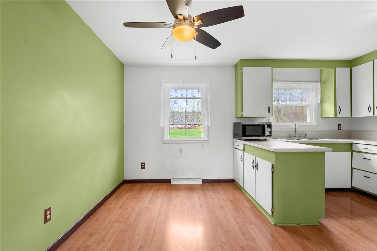 220 Mary Street, Plainwell, MI, 49080-1138