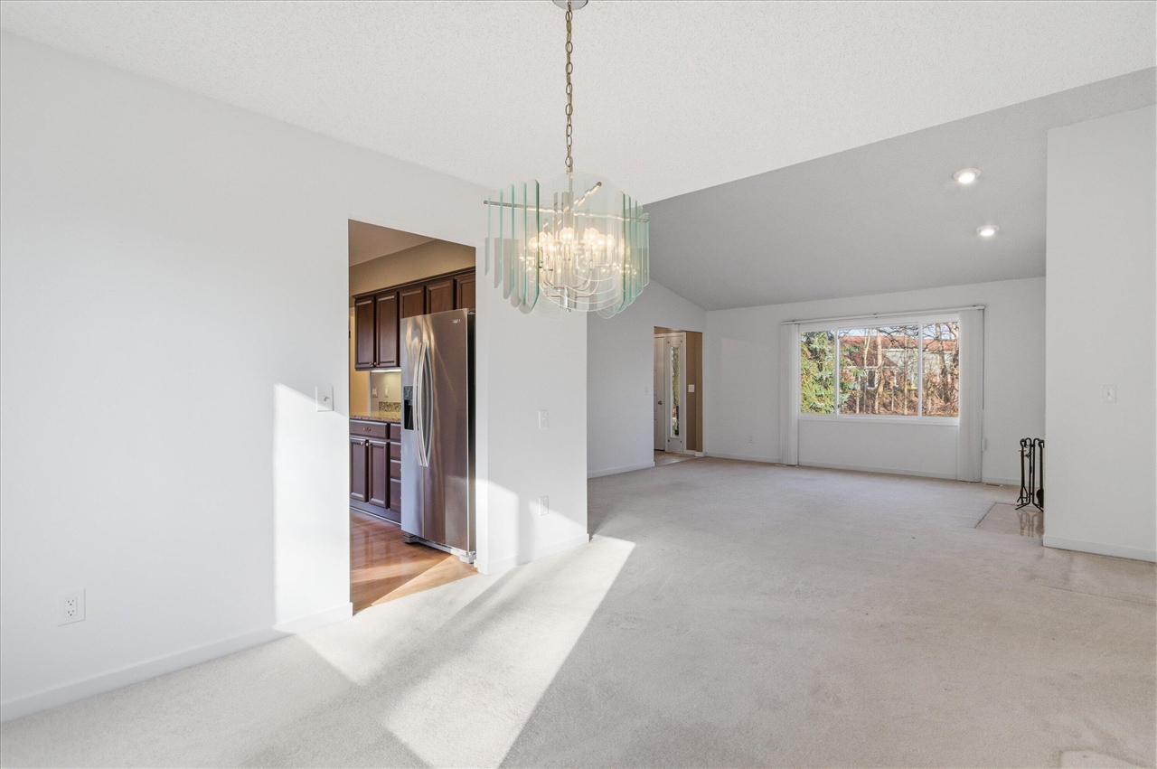 6241 Gatewood, West Bloomfield, MI, 48322-1066