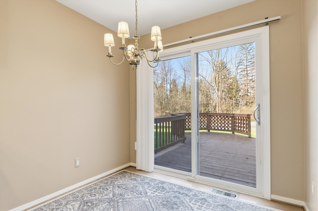 6241 Gatewood, West Bloomfield, MI, 48322-1066