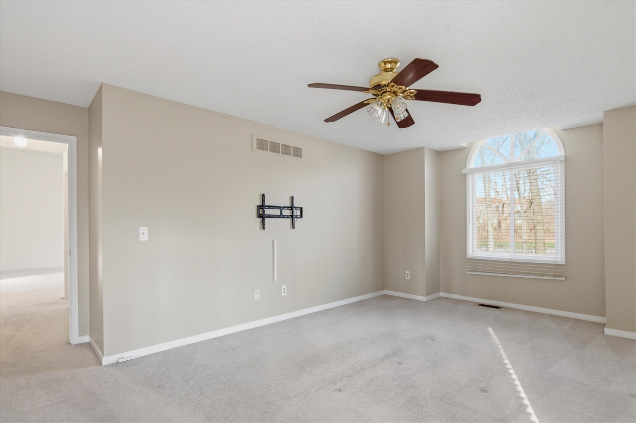 6241 Gatewood, West Bloomfield, MI, 48322-1066