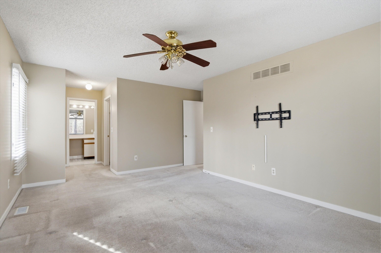 6241 Gatewood, West Bloomfield, MI, 48322-1066