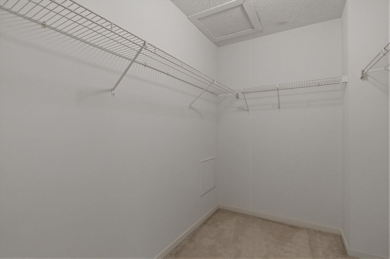 6241 Gatewood, West Bloomfield, MI, 48322-1066