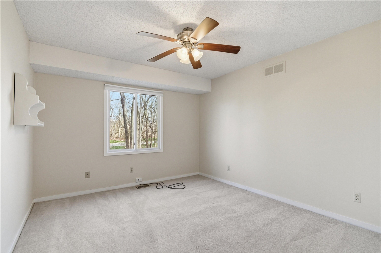 6241 Gatewood, West Bloomfield, MI, 48322-1066