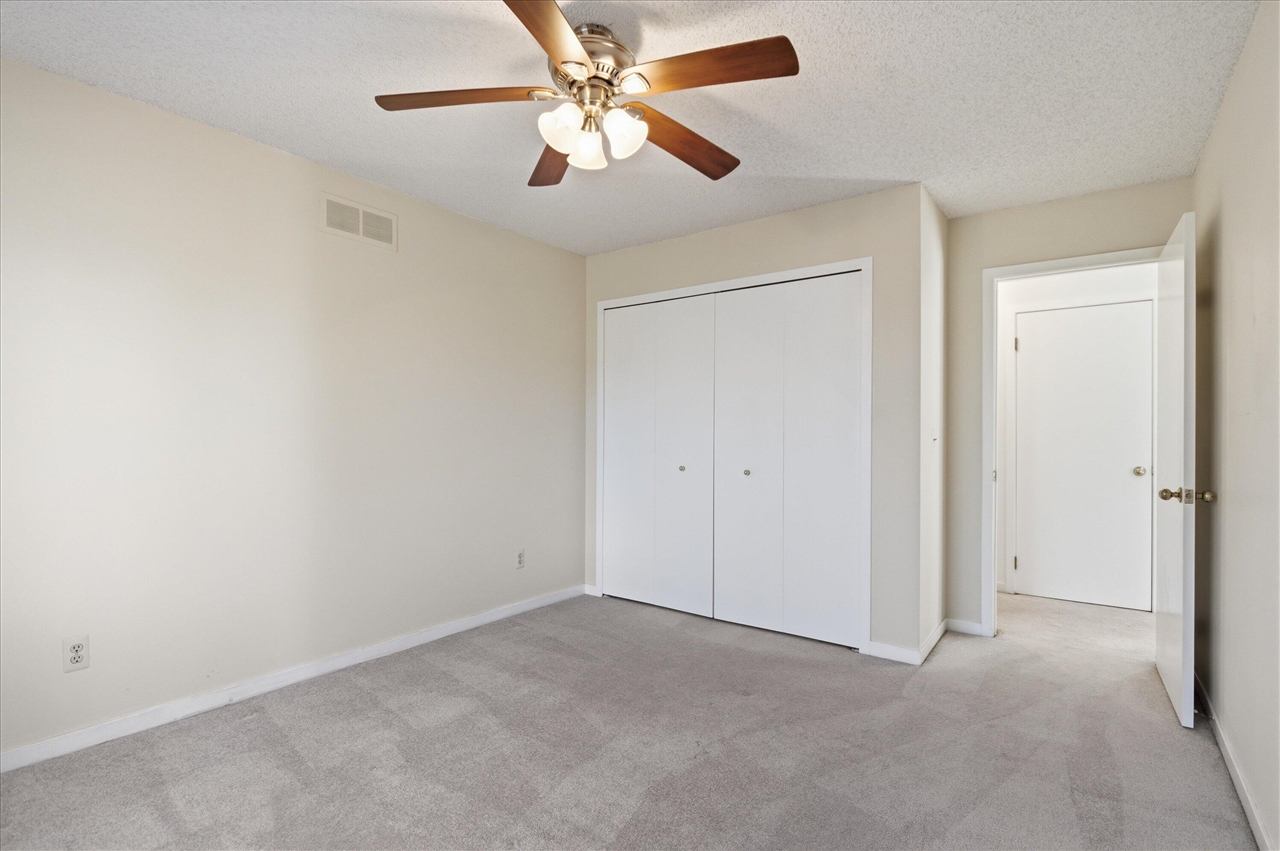 6241 Gatewood, West Bloomfield, MI, 48322-1066