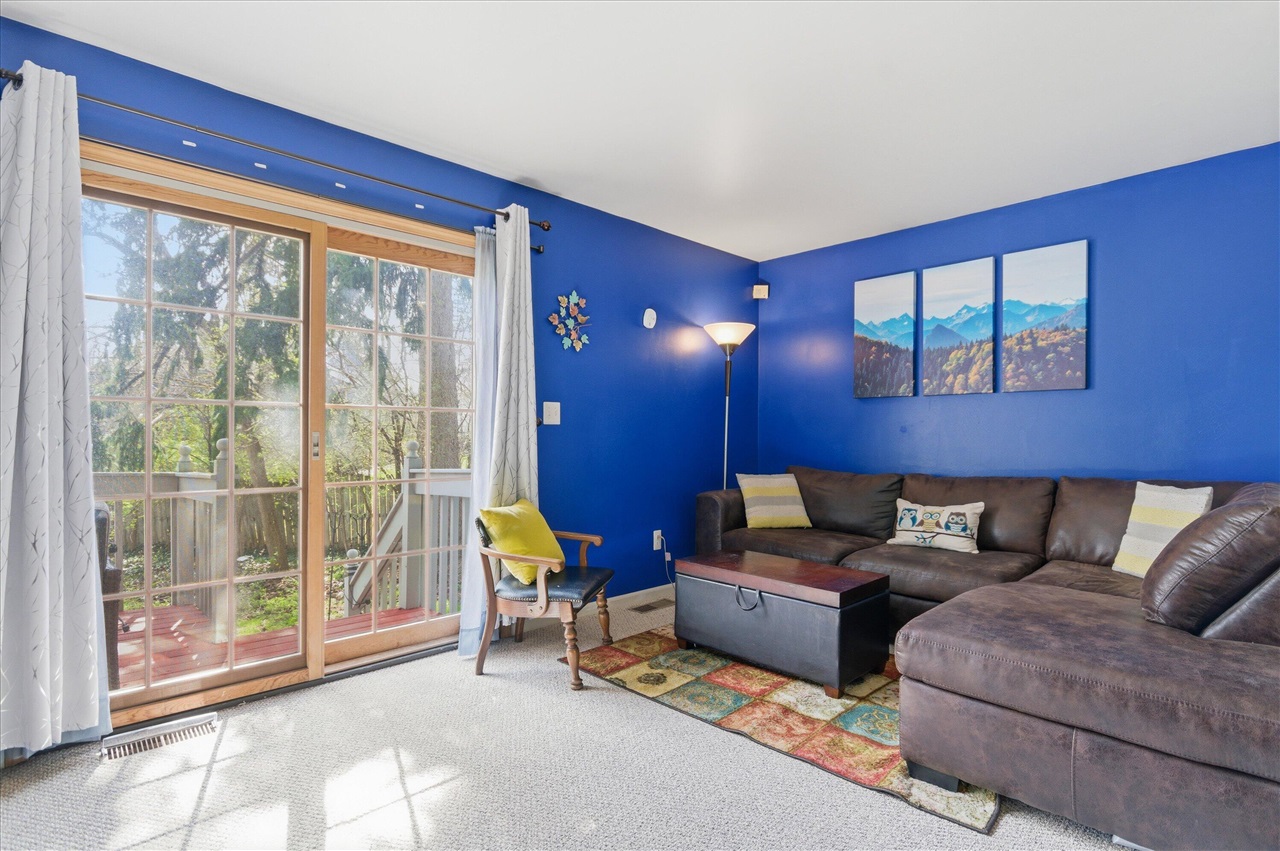 2670 Packard Road, Ann Arbor, MI, 48104-6831