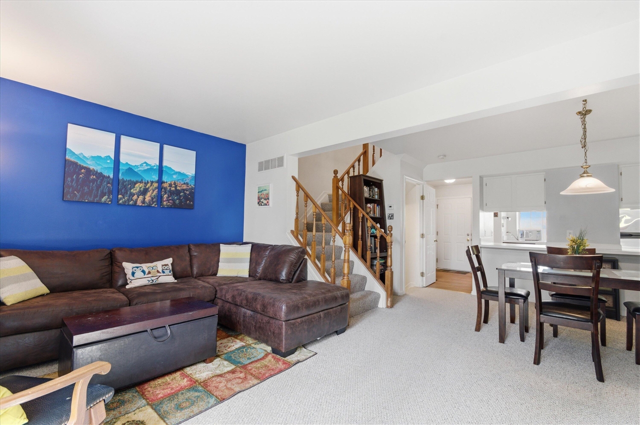 2670 Packard Road, Ann Arbor, MI, 48104-6831