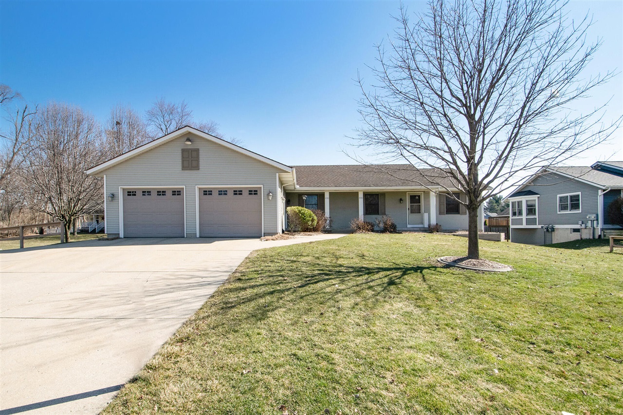 4180 Ivanrest Avenue, Grandville, MI, 49418-2562